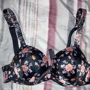 Victoria’s Secret Shine Strap Bombshell Bra